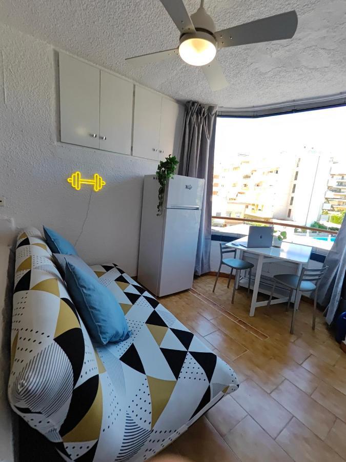 Renovado, Luminoso Y Confortable Loft Con Piscina La Pineda Bagian luar foto